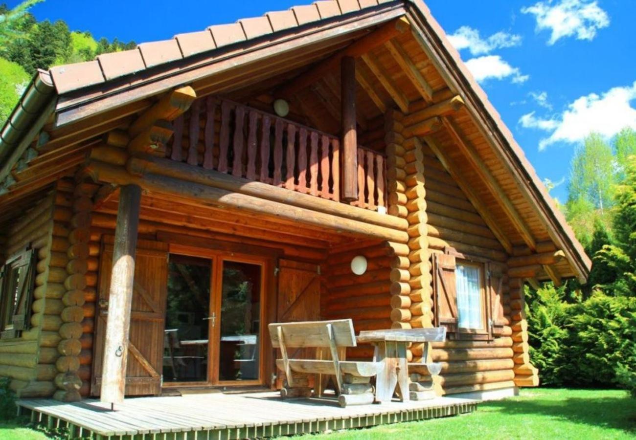 L'Ours Noir Chalet En Rondins La Bresse Esterno foto